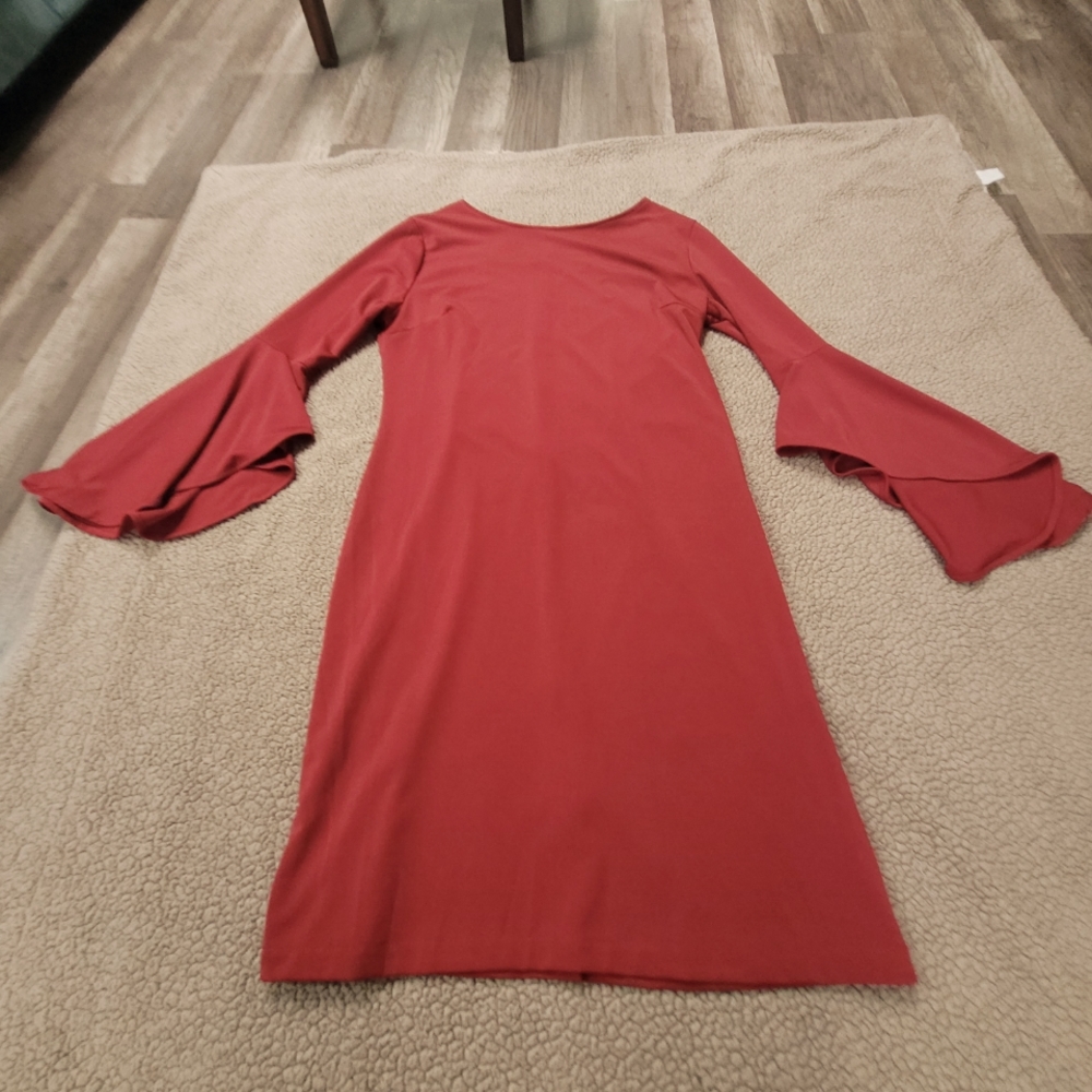 EUC wine colored bell sleeve dress